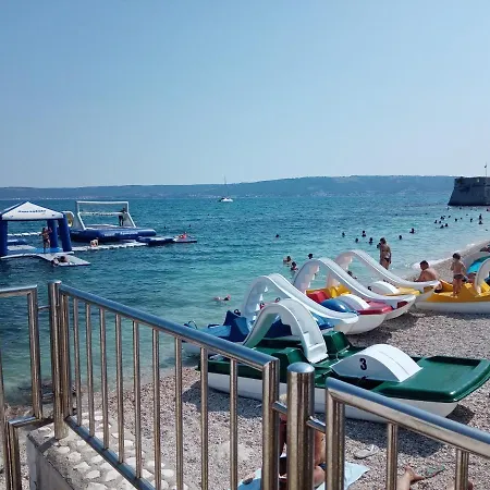 Διαμέρισμα G&t *